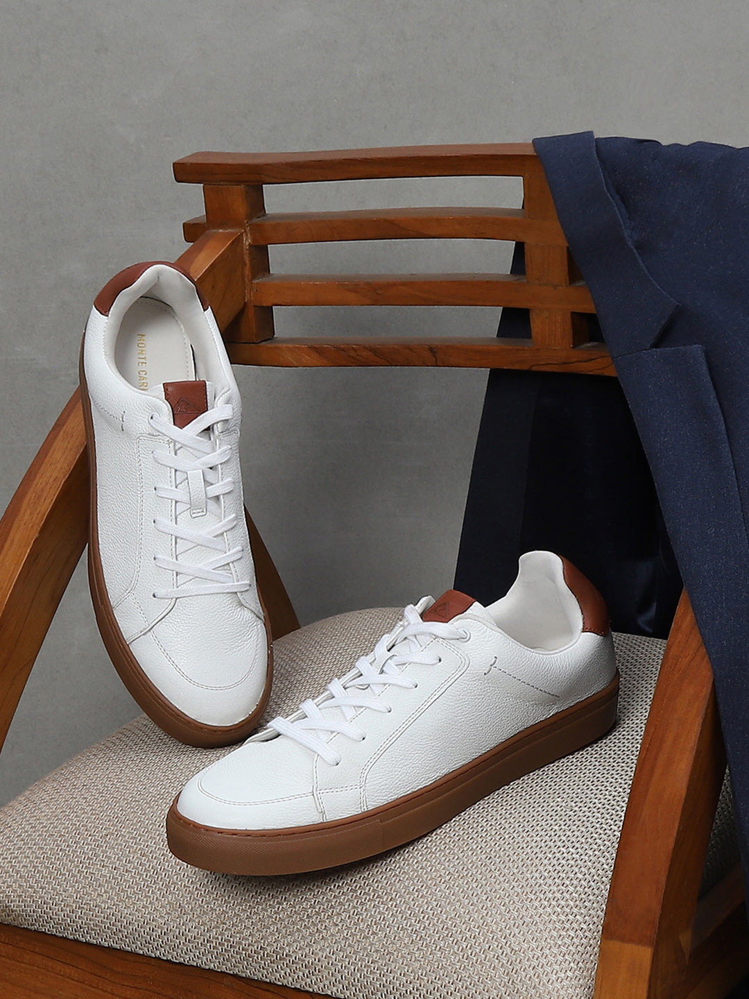 Casual Sneakers